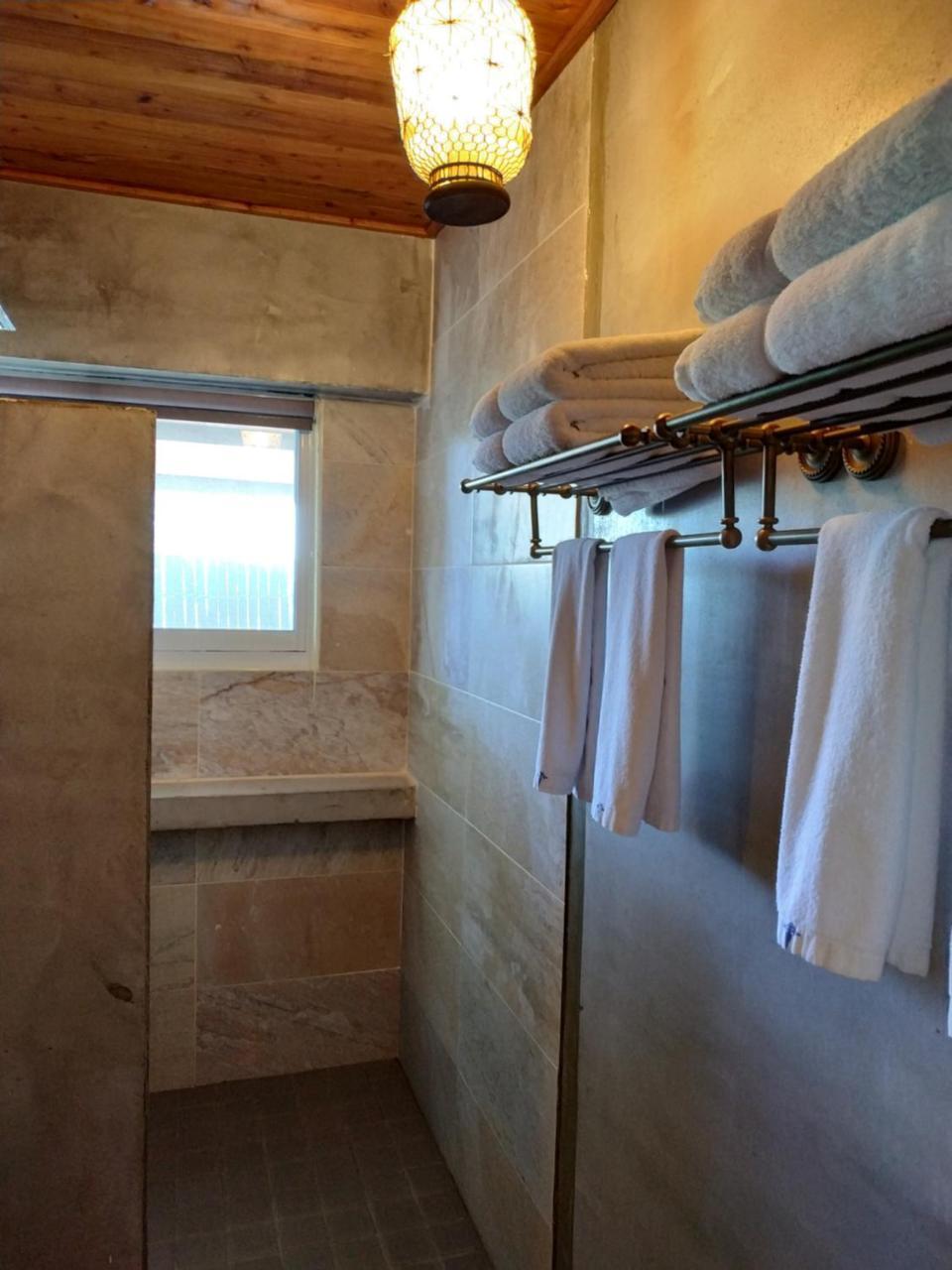 Cenacle B & B Csengkung Kültér fotó